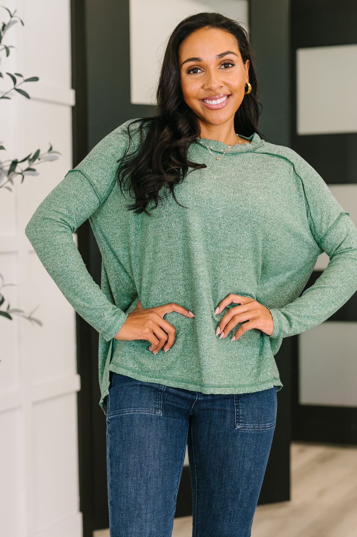 Mellow Mood Heathered Pullover in Dark Green